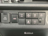 より多くの一般の方へ車を届けれればと思っておりますので同業者様への販売は極力控えさせて頂いております。ご了承下さい。
