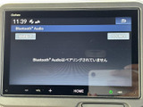 お気に入りの音楽をハイクオリティで。Bluetooth接続でスマートフォンとの連携も可能です。快適な音空間をお届けします。