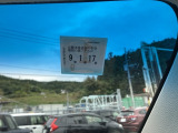 次回の車検日になります。こちらのステッカーをご確認ください。