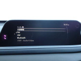 【マツダコネクト】ラジオ・テレビ/Bluetoothオーディオ、その他アプリケーションなどの機能で楽しむことができます。