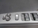 自社整備工場を完備!ご購入後のアフターメンテナンスもロイヤルに全てお任せください!