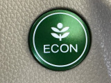 ★ECONスイッチ★ エコドライブを加速しよう!スイッチをONにすると、運転の仕方によるロスを抑え込み燃費をよくするようクルマが頑張ります(*^ー^*)燃費向上にチャレンジ♪