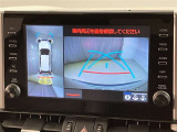いまや必須装備「ナビゲーション」搭載!知らない場所に、スイスイッとドライブ。なんて便利な機能でしょうか?もう、これなしではハンドルを握れませんね!でも、運転中の操作は危険ですのでご注意ですね♪