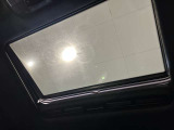 サンルーフが装備されている場合の車両は、開放感がありドライブを楽しくさせてくれます!!