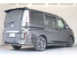 このお車はホンダ純正光脱臭・抗菌加工を納車前に致します。光触媒消臭は光触媒と銀イオンにより消臭とウイルス除菌や抗菌効果のダブル効果で車内を快適に保ちます。
