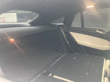 納車前には、メーカー規定に基づき、認定中古車ならではのしっかりとした整備をしてからご納車させて頂きます。熟練のメカニックがお客様に届く事を思い、1台1台入念に点検、整備致します。