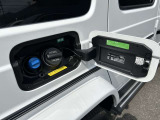 メルセデス・ベンツの定める厳しい基準をクリアしたお車のみをご案内させて頂きます。納車前整備はメーカー規定に基づき100項目にも及ぶ点検を熟練のメカニックによって行いご納車させて頂きます。