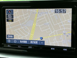 鮮明な地図表示で、目的地までスムーズに案内してくれます。運転に慣れない道でも、安心してお出かけいただけます。カーナビゲーションで快適なドライブを。