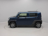 当社では全車、納車前にサービス工場で12ヶ月点検相当の整備を実施しております。そこで確認された不具合箇所は修理しておりますのでご安心下さい。また納車後お気になる点がございましたら気軽にご相談ください。