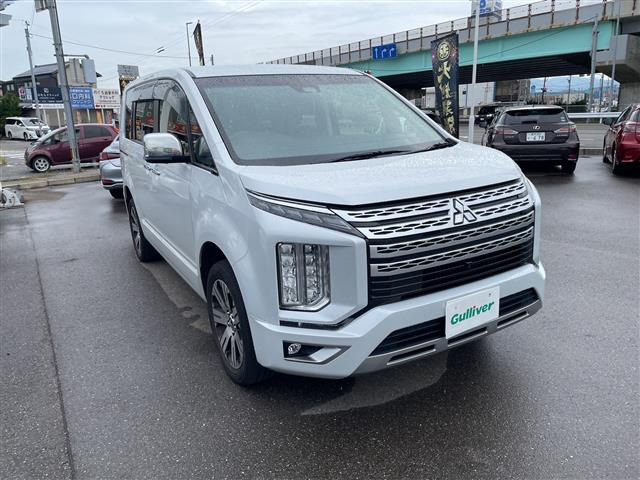 デリカD:5 P 4WD 修復歴無し