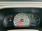 視認性の高いメーター類で、運転状況を的確に把握できます。シンプルで分かりやすい表示で、安全運転をサポートします。走行距離もご確認ください。