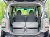 普段のお買い物や通勤、送迎等に十分な荷室スペースを確保しております。セカンドシートを倒すと、大きな荷物の積載も可能です♪