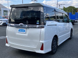 ヴォクシー 2.0 ZS 煌II 