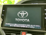 快適なドライブをサポートするナビゲーションシステムとオーディオ。充実した情報表示で、安心して目的地までお車にお任せください。