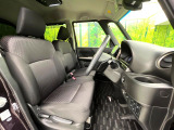 運転席シート廻りは使用感も少なく、良好な状態となっています。丁寧に使われていたことがよくわかりますね。
