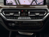 BMW専門のメカニックが、100項目にも上るポイントを徹底的にチェック。交換基準に達した部品があれば、弊社負担にて交換後、お客様へご納車致します。