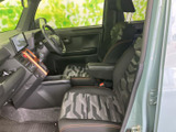 ドライバーにとって使いやすい配置のスイッチ類。直感的に操作できるので、運転に集中できます。快適なカーライフをサポートします。