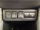 シートヒーター装備!エアコンに比べて暖まるスピードが速いので冬でも快適に過ごせます