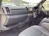車輌買取も行なっております。商用車から普通車どのようなお車でも買い取ります!査定無料ですのでお気軽にお申し付けくださいませ♪