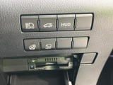 視認性の高いメーター類は、運転に必要な情報を分かりやすく表示。運転状況を常に把握でき、安全運転をサポートします。