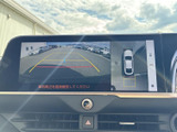 バックモニターで後方確認がしやすく、狭い場所での駐車も安心です。ガイドライン表示で、より正確な駐車操作をサポートします。