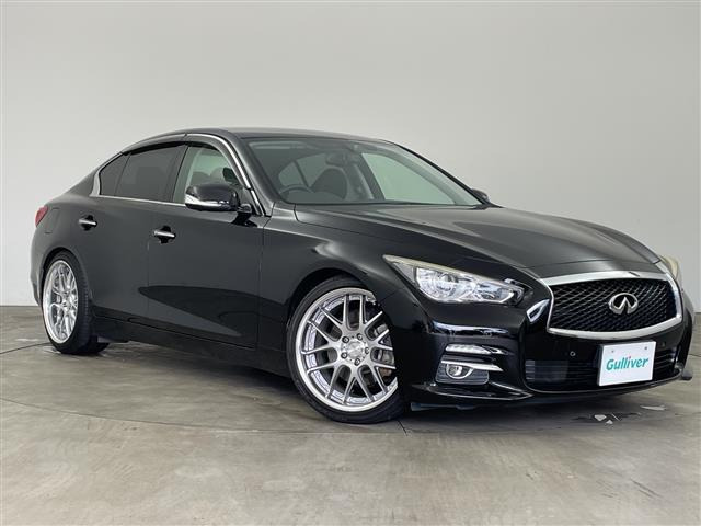 スカイライン 2.0 200GT-t タイプP 本革シート ワンオーナー