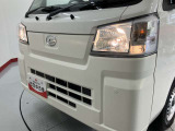 ダイハツディーラーでは「ダイハツ認定U-CAR」という基準を設け、車選びに詳しくないお客様でも「安心して選べる」をご提供しています。