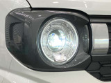 【LEDヘッドランプ】明るいライトが夜間の安全運転をサポートします。消費電力も少なく長寿命です。