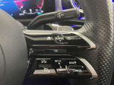 メモリー付きパワーシートが装備されている車両はシートの位置・ドアミラーの角度・ハンドルの位置を3名まで記憶出来ます。