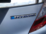 【ハイブリッド車】ハイブリッド車なので、より燃費良く走れます♪