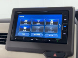 【オーディオソース】ラジオはもちろんCD、フルセグ、DVD、Bluetooth、ミュージックラック、USB、SDほか多彩な機能を装備しております