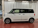 【スマートアシスト搭載車】 衝突回避支援ブレーキ機能(対車両・歩行者)、衝突警報機能(対車両・対歩行者)、誤発信抑制制御機能などの機能で安全な運転をサポートします。