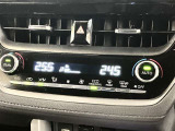 左右独立温度コントロールフルオートエアコンです。運転席、助手席それぞれで独立して温度設定ができます。冷え性の方が乗っても安心ですね♪