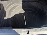 荷室の下部分になります。水汚れもなし