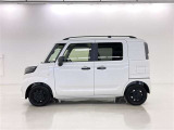 色は人気のパールマイカです。