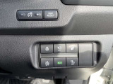 運転席スイッチ類 ステアリングヒーター