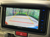 【バックカメラ】駐車時に後方がリアルタイム映像で確認できます。大型商業施設や立体駐車場での駐車時や、夜間のバック時に大活躍!運転スキルに関わらず、今や必須となった装備のひとつです!
