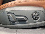 中古車の購入に関するさまざまなリスクを最小限にし、きめ細かな保証サービスで、オーナーライフをしっかりとサポートします。1台1台、お客様の期待に応え、満足していただけるのが、&ldquo;Audi 認定中古車&rdquo;です。