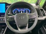 【純正革巻きステアリング】上質な革を使用することで、手にしっかり馴染みとても運転しやすいハンドルです♪