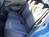 一般保証期間(3年/6万km)を過ぎた車には、消耗品のフレッシュアップを行います。エンジンオイルやオイルエレメント、ワイパーブレードゴムなど14項目をフレッシュチューニング。快適な状態でお乗りいただけます。