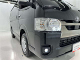 フォグランプ装着車です。暗い夜道の車両前方を明るく照らします