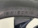 タイヤサイズは【195/60R17】