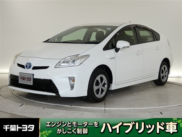 トヨタ プリウス 