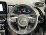 インテリアに合わせたデザインのステアリングは、運転される方のことも考え、運転しやすい形状、大きさです。是非一度、実際に触ってお確かめください。