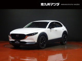 中古車専門再生工場にて熟練専任スタッフが丁寧に清掃、仕上げを実施しております。また、お客様に安心してご検討いただける様、公取協が定める基準に基づき車両検査を実施し、車両状態評価証を発行しております。