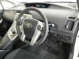 視界も広々で見晴らしの良い運転しやすいコックピットです。
