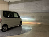 LEDヘッドランプです。十分な明るさを保ちつつも消費電力が少なく、バルブ寿命も長いのが特徴です。瞬時にMAXの光量を発揮するのもLEDならではです。