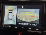 【フロントカメラ】運転席に座った状態で死角になりやすいクルマの前の様子まで確認でき安全ですね♪