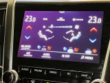 左右独立温度コントロールフルオートエアコンです。運転席、助手席それぞれで独立して温度設定ができます。冷え性の方が乗っても安心ですね♪
