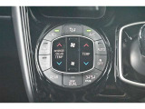 お好きな温度に設定すれば自動的に温度を調節、車内を快適空間に仕上げてくれます。